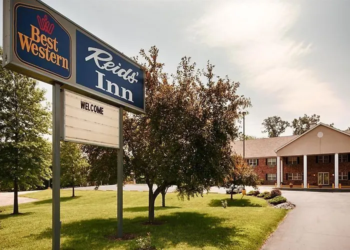 Baymont By Wyndham Il Hotel 3*